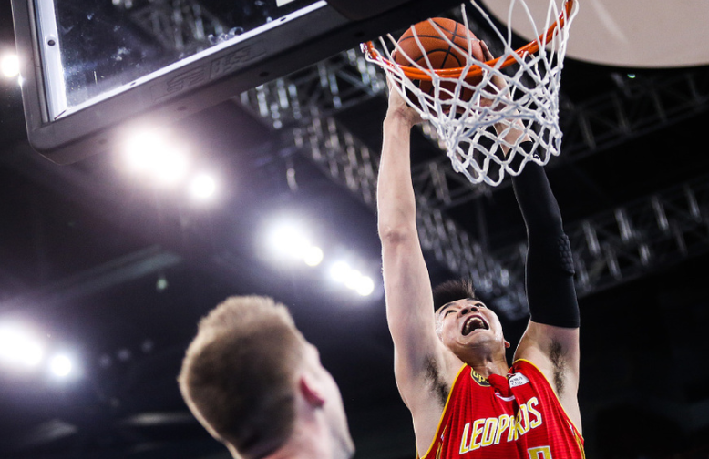  美因茨主场遭遇惨败暴露防守端明显漏洞